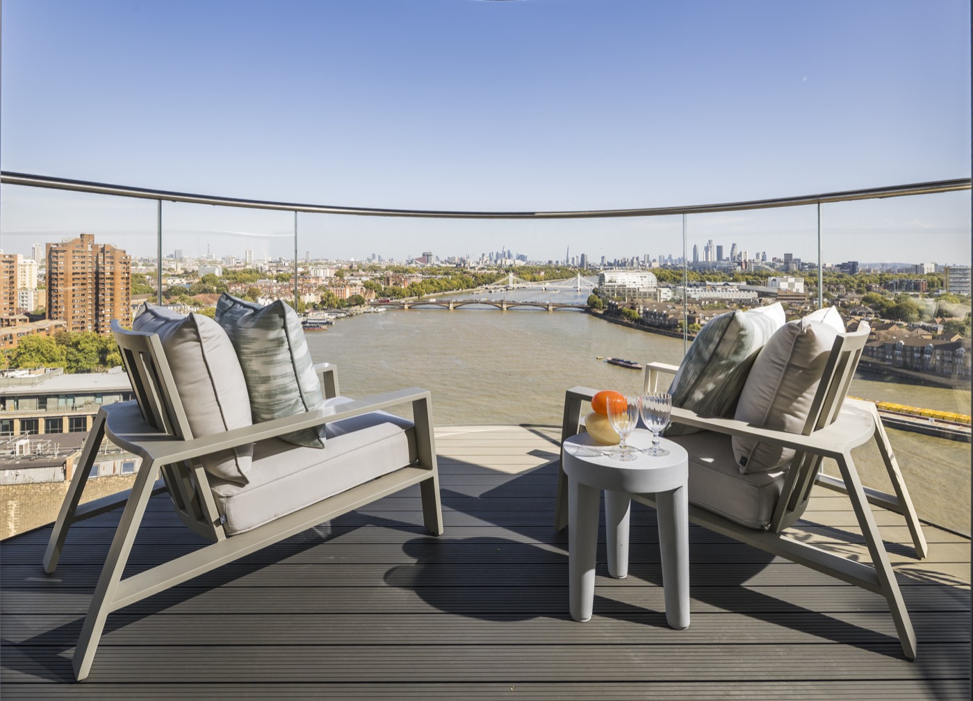 Private terrace over the Thames